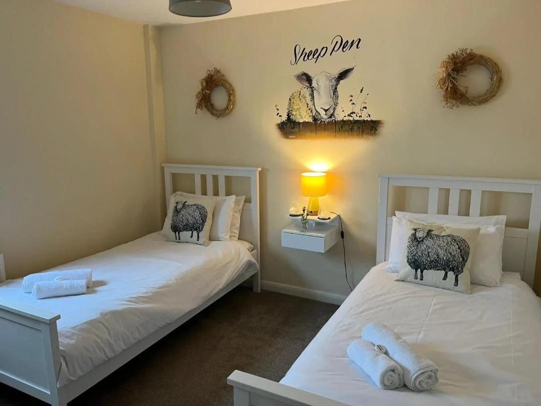 Farmyard Inn Youlgreave Dış mekan fotoğraf