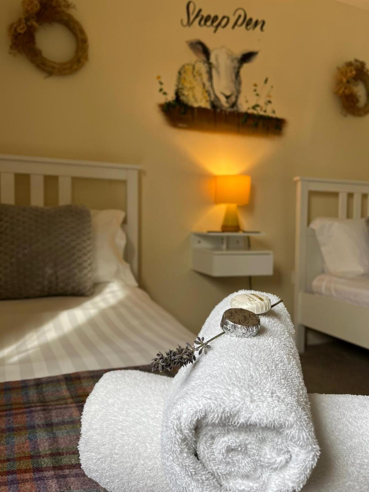 Farmyard Inn Youlgreave Dış mekan fotoğraf